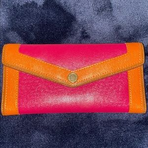 Michael Kora wallet